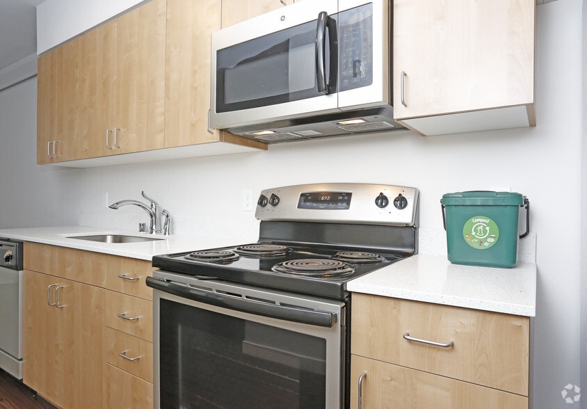 More Photos Of 13280 Linden Ave N, Seattle Apartments For Lease