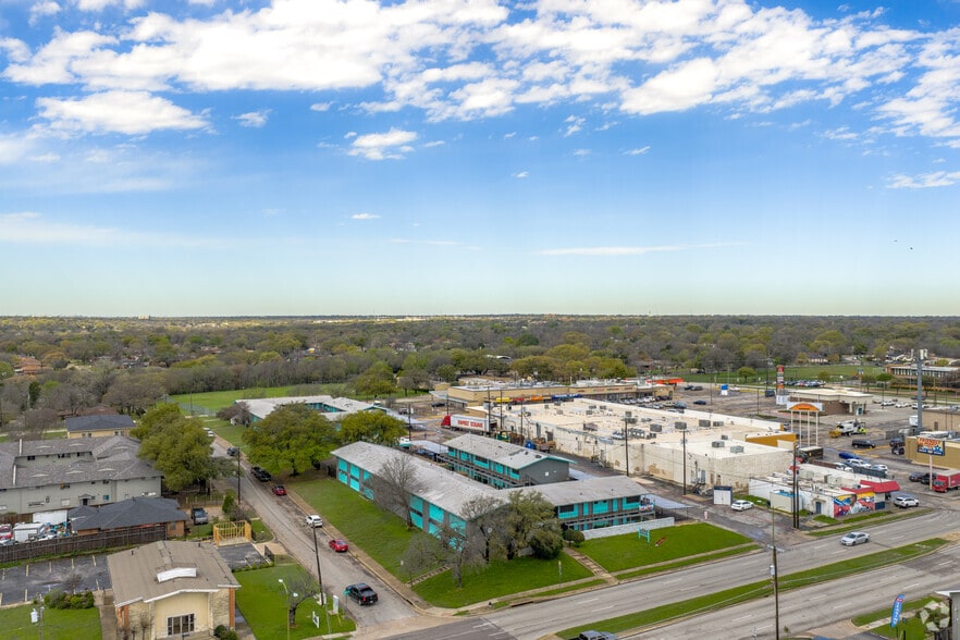 More Photos Of 3299 S Polk St, Dallas Apartments For Sale