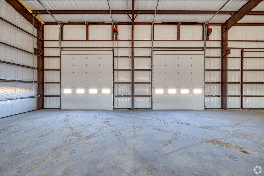 More Photos Of 14521 W I-20, Odessa Warehouse For Lease