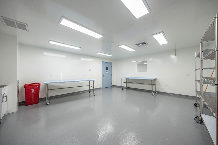 More Photos Of 845 Meridian St, Duarte Research And Development For Sale
