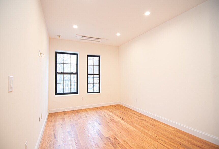 More Photos Of 16-18 Lenox Rd, Brooklyn Apartments For Sale