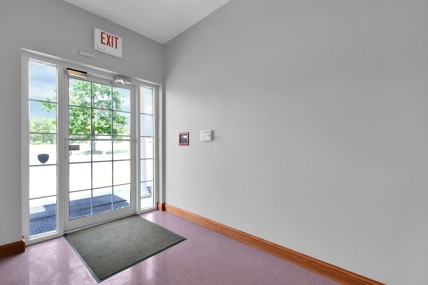 More Photos Of 10400 Blacklick Eastern Rd, Pickerington Medical For Lease