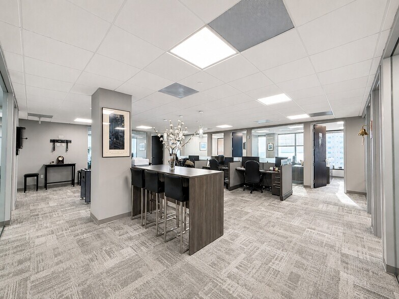 Primary Photo Of 150 2nd Ave N, Saint Petersburg Office For Lease
