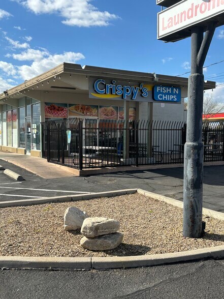 More Photos Of 736-746 E Fort Lowell Rd, Tucson Storefront For Sale
