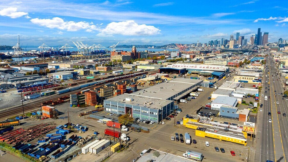 More Photos Of 270 S Hanford St, Seattle Warehouse For Lease