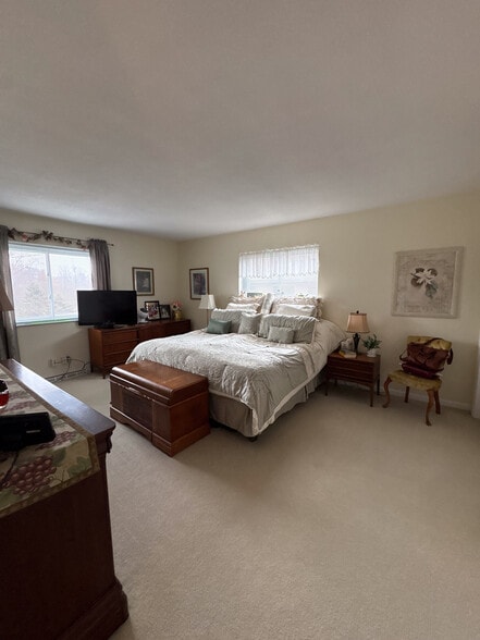 More Photos Of 4044 W Bancroft St, Toledo Apartments For Sale