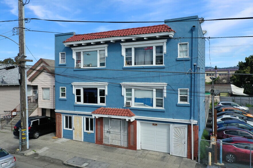 Primary Photo Of 3314 Farnam St, Oakland Apartments For Sale
