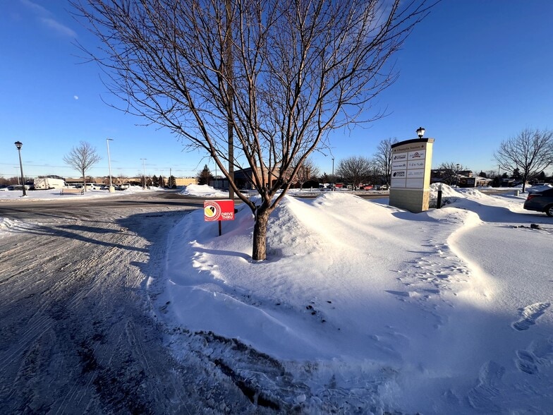 More Photos Of 11565 Theatre Dr, Champlin Unknown For Lease