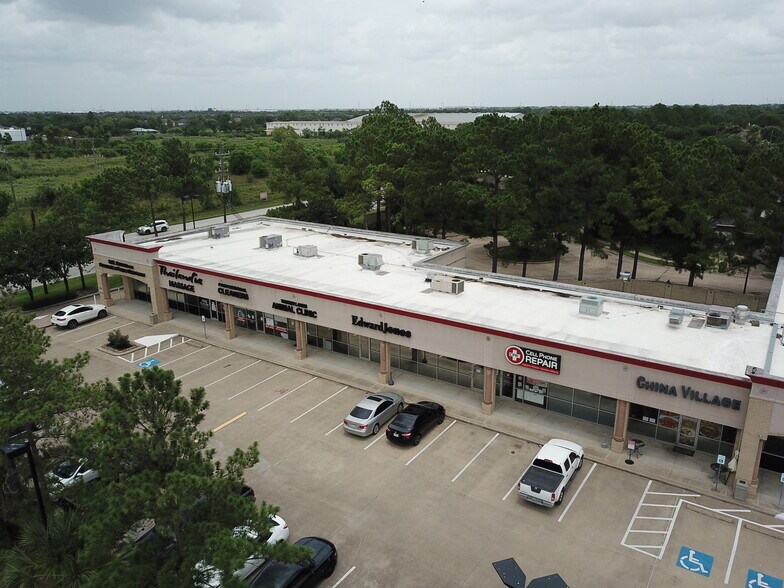 More Photos Of 5630 N Eldridge Pky, Houston Unknown For Lease