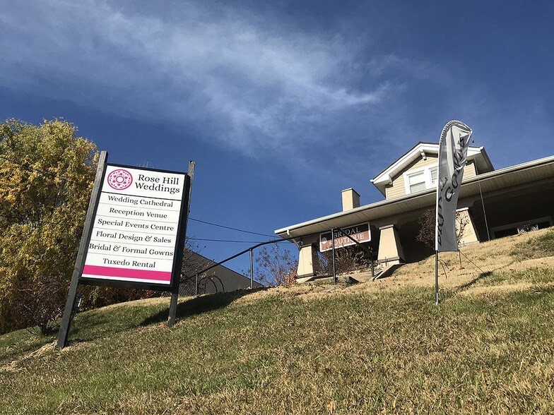 More Photos Of 223 E Market St, Johnson City Religious Facility For Sale
