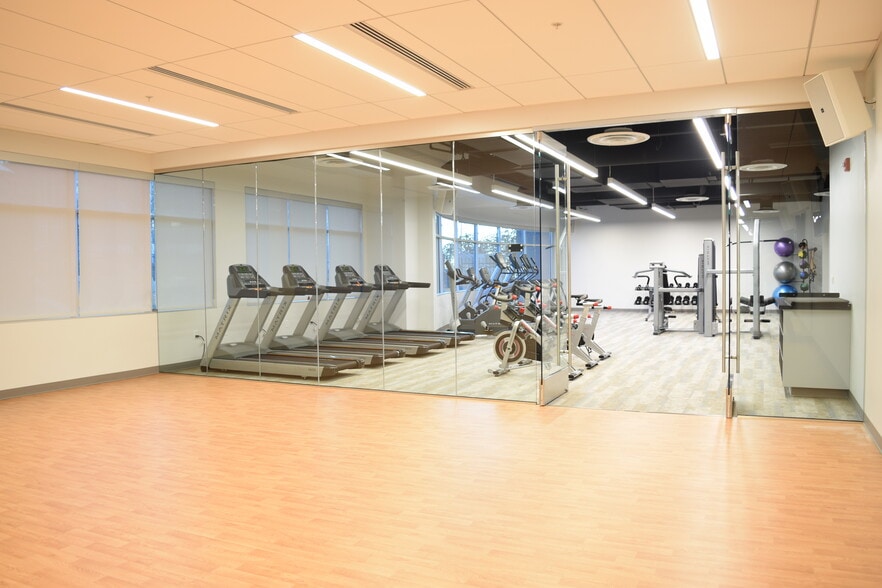 More Photos Of 6440 S Millrock Dr, Salt Lake City Office For Lease