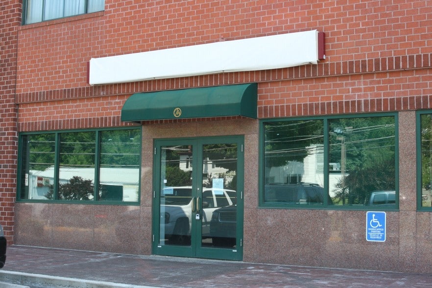 More Photos Of 42 Lake Avenue Ext, Danbury Office For Lease