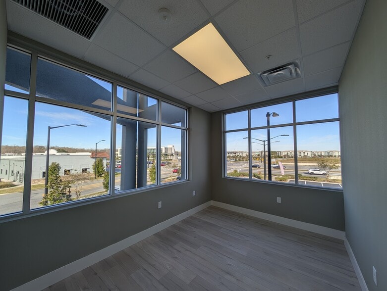 More Photos Of 1210 E Osceola Pky, Kissimmee Medical For Lease