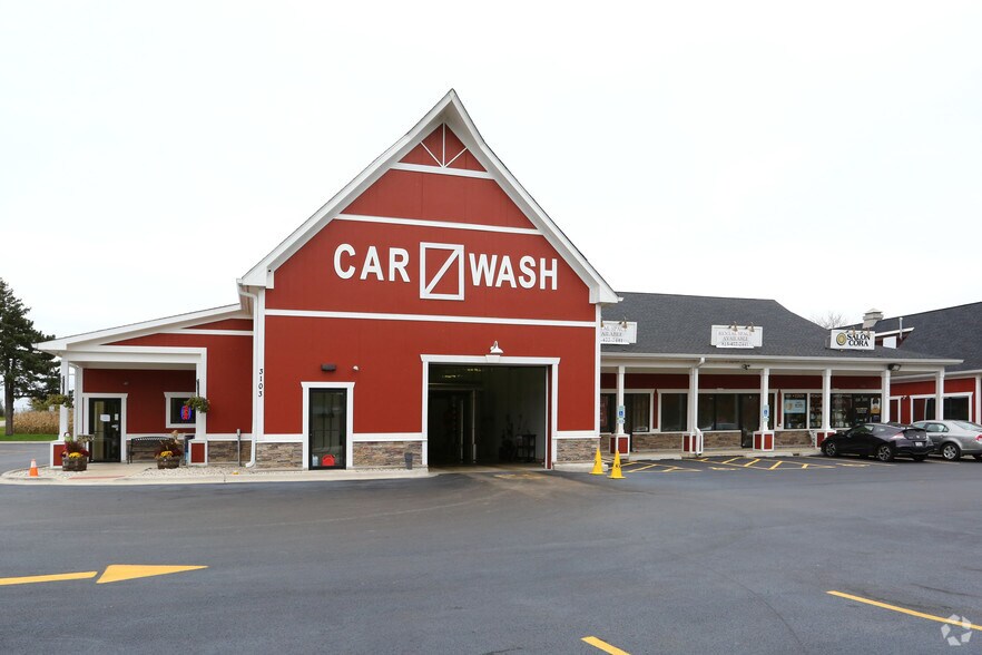 More Photos Of 3103 Il Route 176, Crystal Lake Storefront For Lease