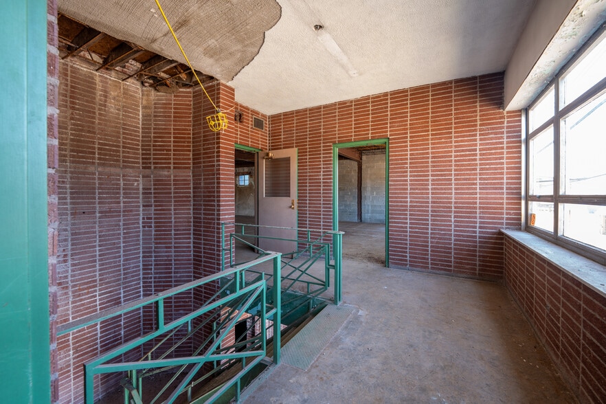 More Photos Of 1320 5th Ave, Mckeesport Healthcare For Sale