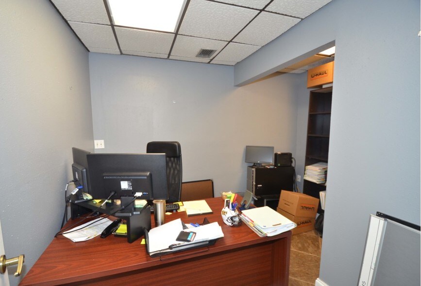 More Photos Of 1600 E Amelia St, Orlando Medical For Lease