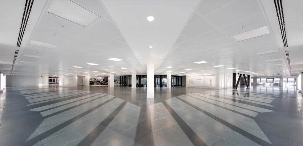 More Photos Of 21 Mincing Lane, London Office Residential For Lease