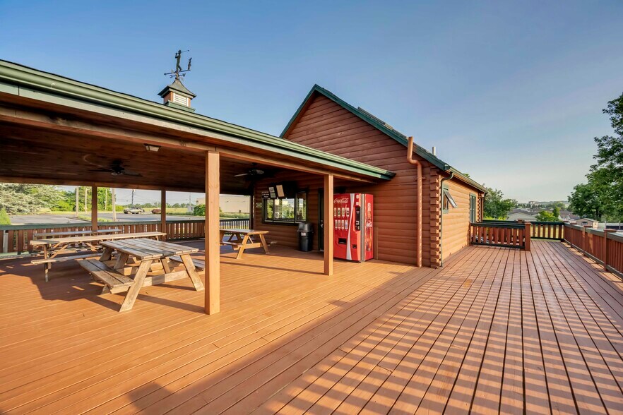 More Photos Of 3521 Sullivan Trl, Easton General Retail For Sale