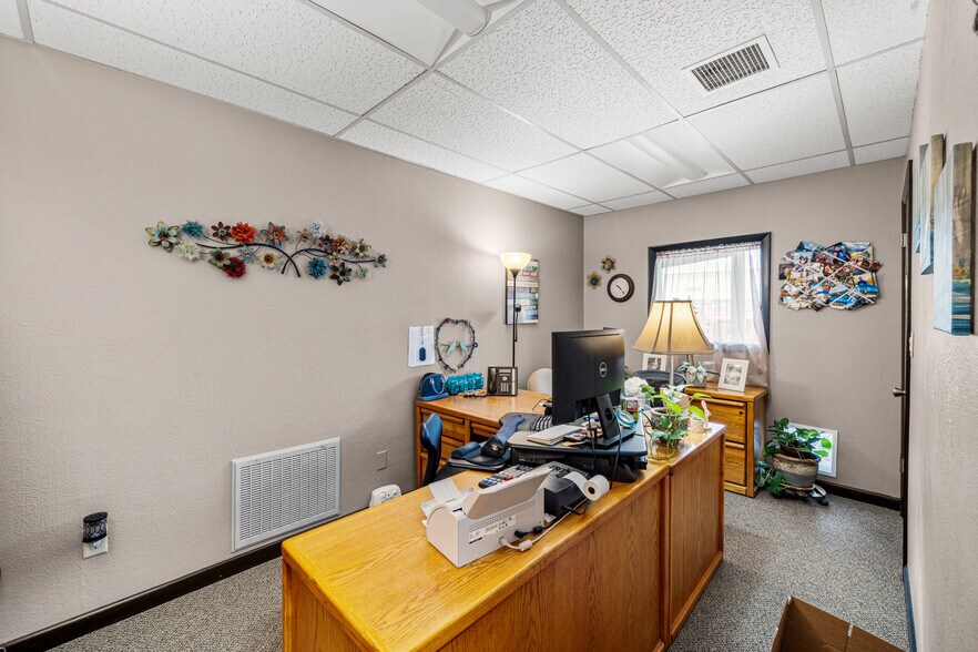 More Photos Of 2410 Grand Ave, Pueblo Office For Sale