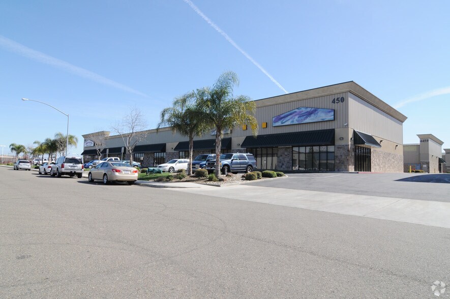 More Photos Of 450 Glass Ln, Modesto Warehouse For Lease