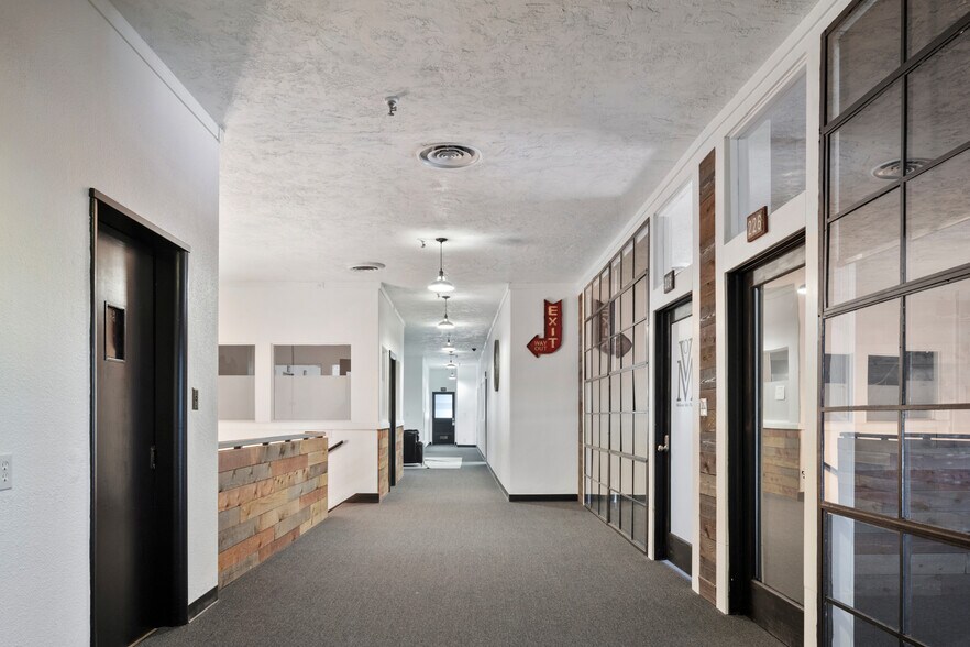 More Photos Of 11 NE 11th St, Oklahoma City Warehouse For Sale