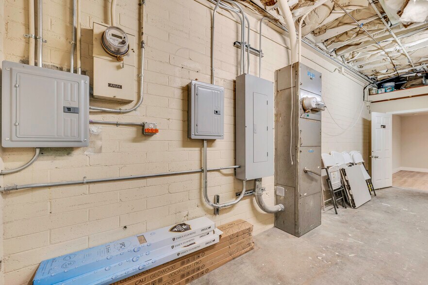 More Photos Of 6617 San Fernando Rd, Glendale Warehouse For Sale