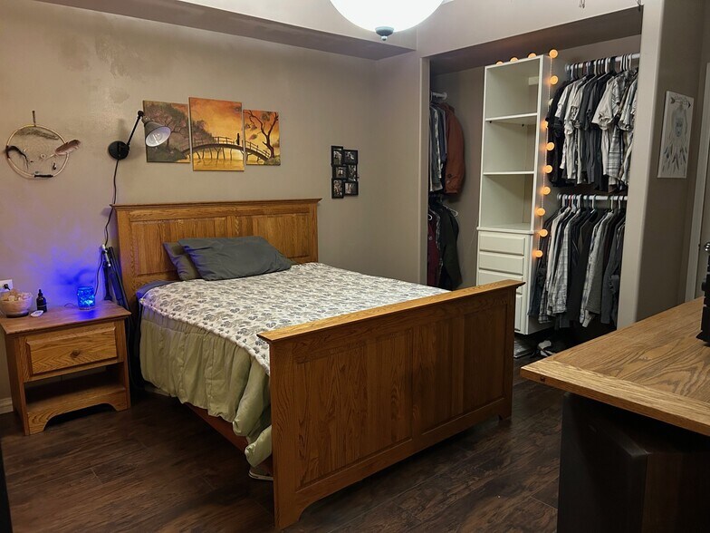 More Photos Of 135-145 Cleveland Ave, Loveland Warehouse For Sale