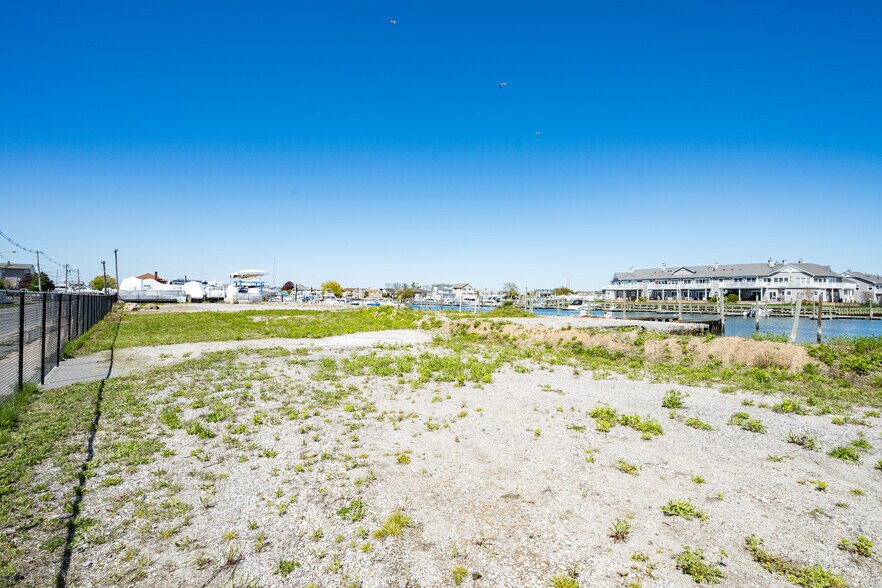 More Photos Of 55 Hudson Ave, Freeport Land For Sale