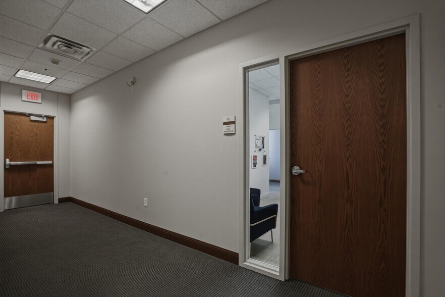 More Photos Of 1125 Legacy Dr, Frisco Office For Lease