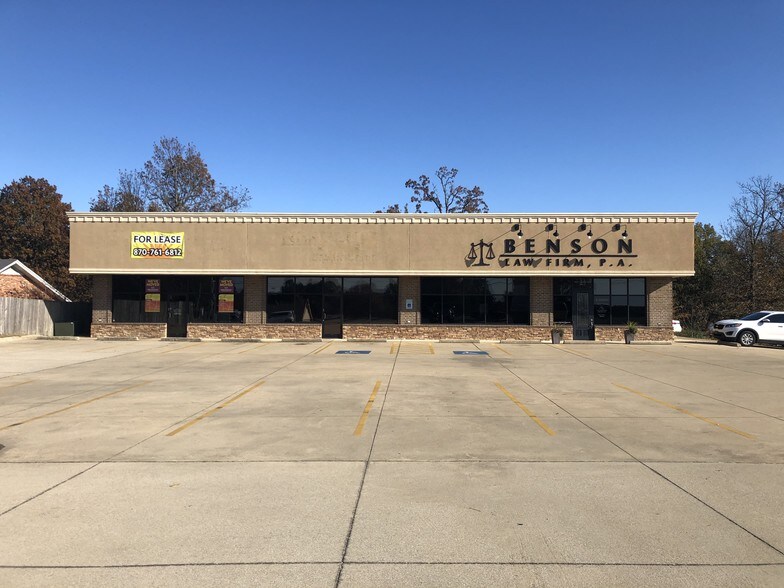 Primary Photo Of 1005 Linwood Dr, Paragould Flex For Lease