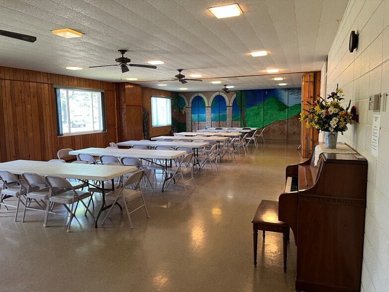 More Photos Of 1717 Highwood Ave, Pekin Land For Sale