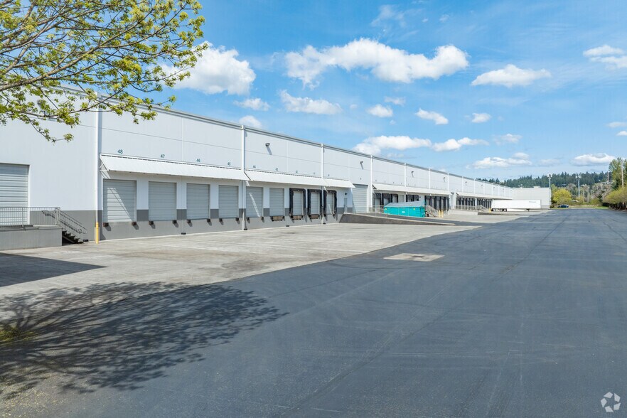 More Photos Of 1601 Industrial Park Way, Puyallup Warehouse For Lease