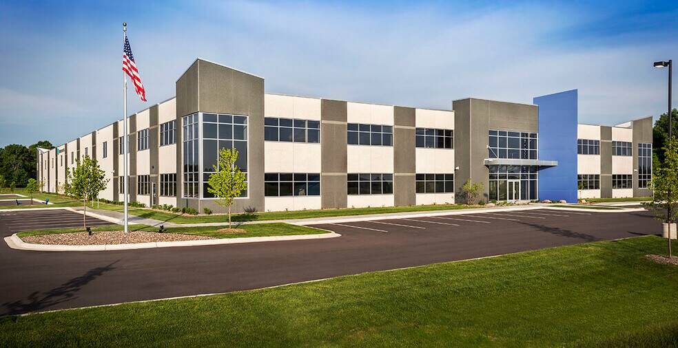 More Photos Of 6150 W Frontage Rd, Medford Warehouse For Sale