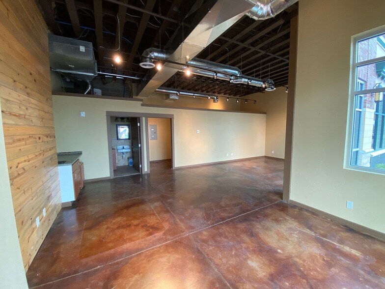 More Photos Of 6500 W 29th St, Greeley Storefront Retail Office For Sale