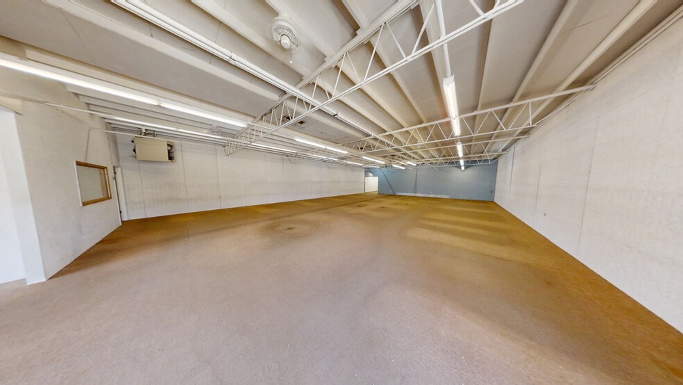 More Photos Of 303 S Main St, Cottonwood Freestanding For Sale