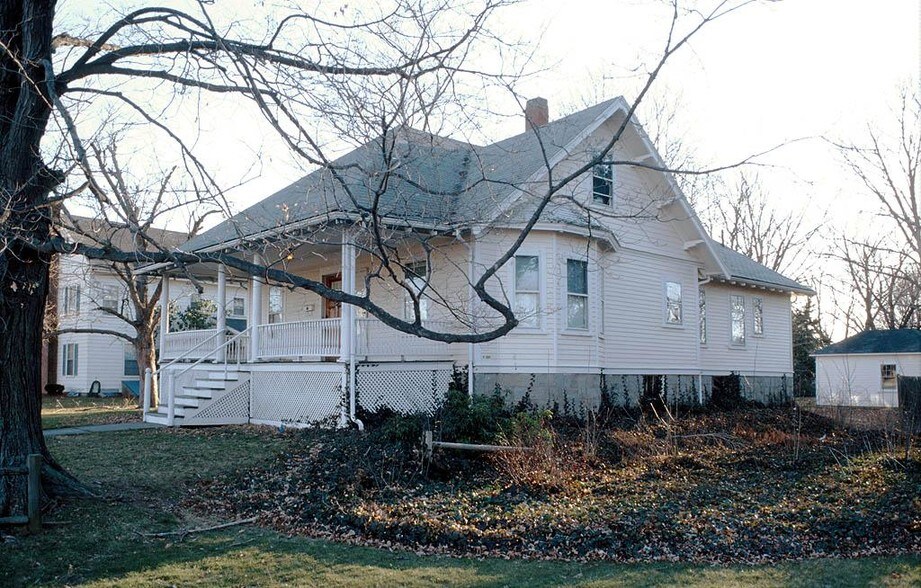 More Photos Of 879 Main St, Weymouth Office For Lease