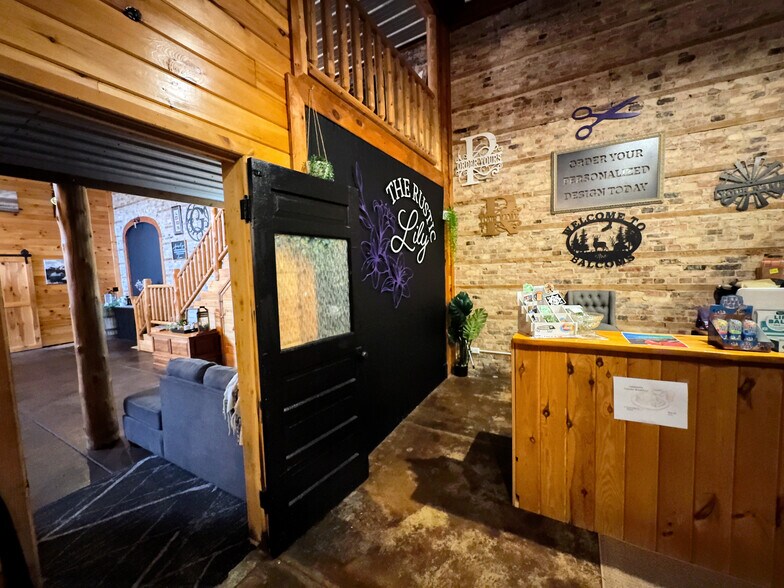 More Photos Of 201 State St, Luther Specialty For Sale