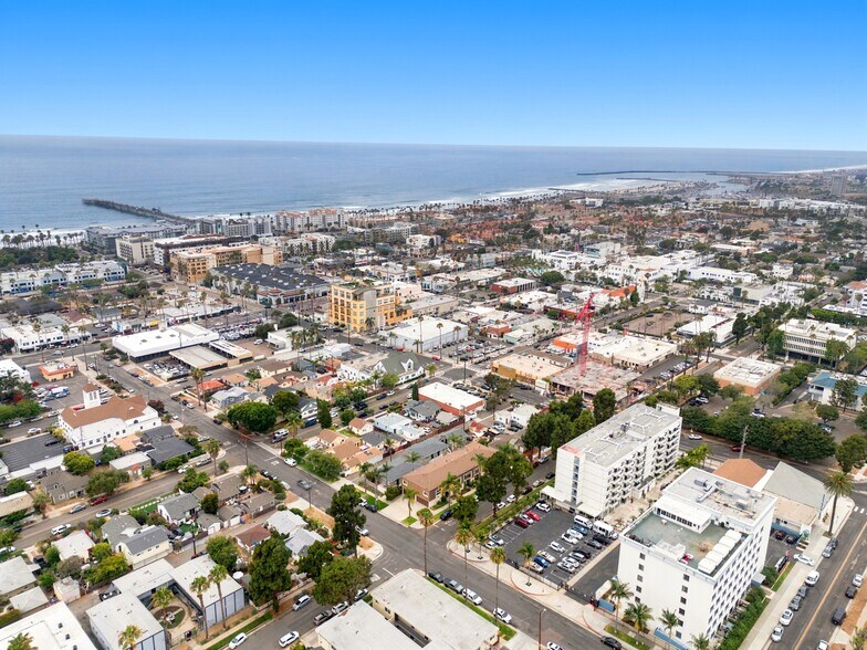 More Photos Of 123 S Nevada St, Oceanside Apartments For Sale