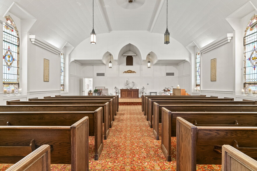 More Photos Of 102 N Kattman Ave, Crothersville Religious Facility For Sale