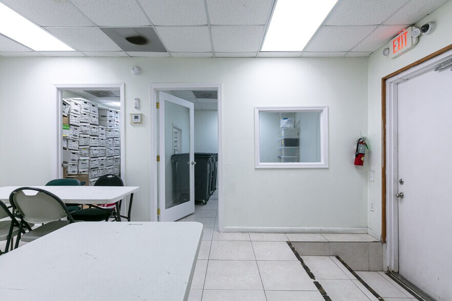 More Photos Of 9700 NW 79th Ave, Miami Office For Lease