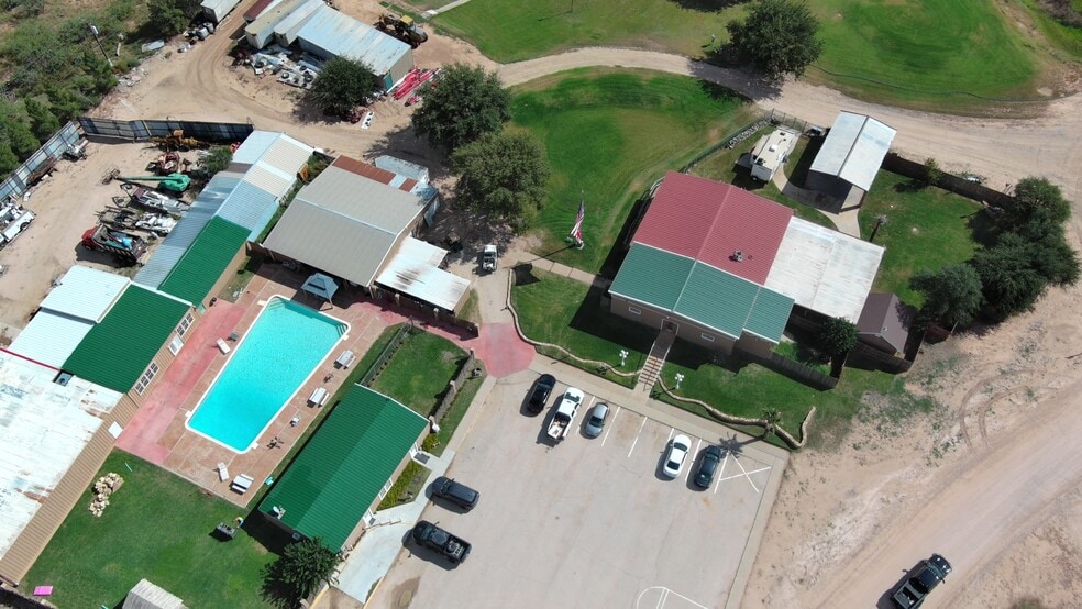 More Photos Of 301 W Bell St, Stanton Manufactured Housing Mobile Home Park For Sale