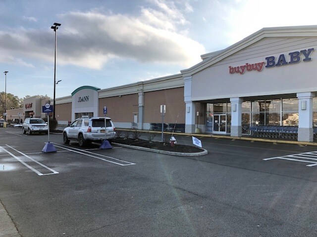 More Photos Of 1440 Central Ave, Colonie Unknown For Lease