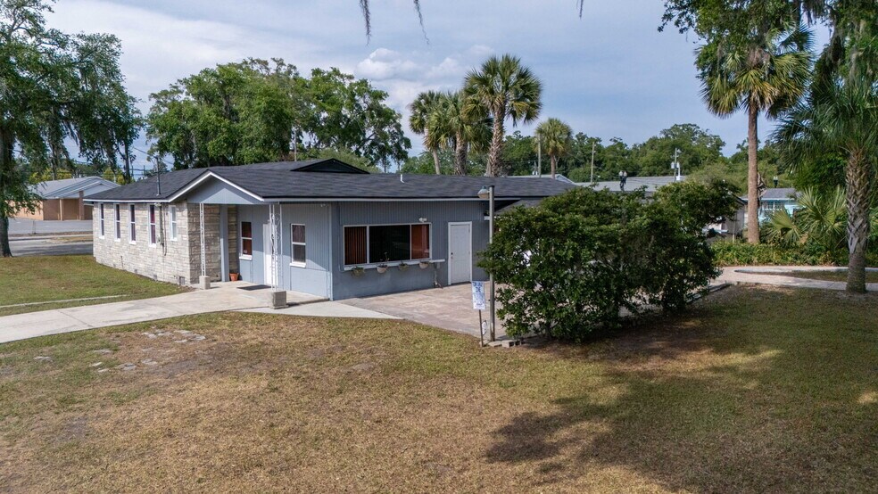 More Photos Of 6108 Arlington Rd, Jacksonville Office For Sale