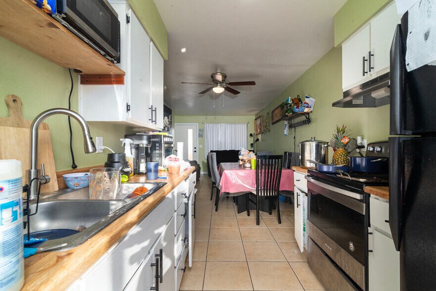 More Photos Of 2444 E Willetta St, Phoenix Multifamily For Sale