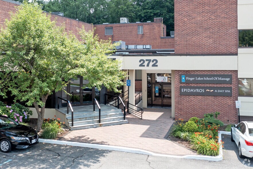 More Photos Of 272 N Bedford Rd, Mount Kisco Office For Sale