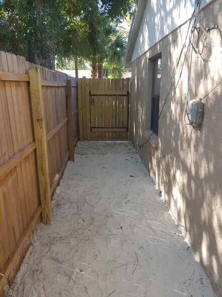 More Photos Of 311 58th Ave E, Bradenton Apartments For Sale