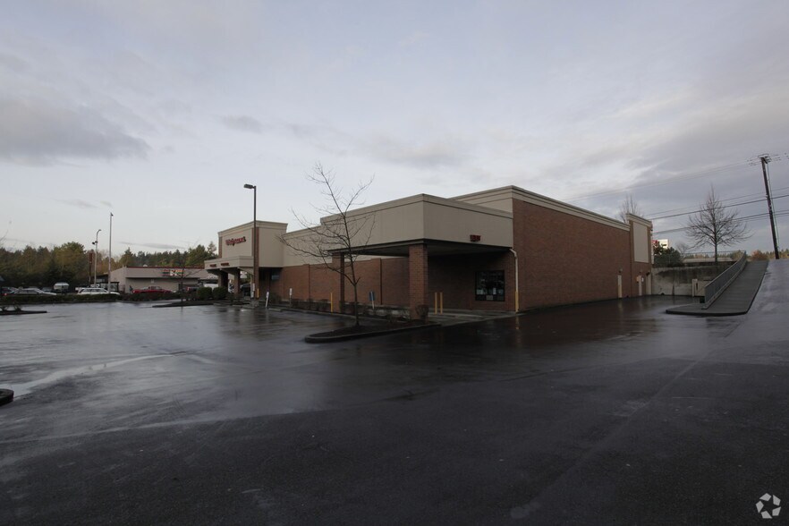 More Photos Of 14352 Lake City Way NE, Seattle General Retail For Sale