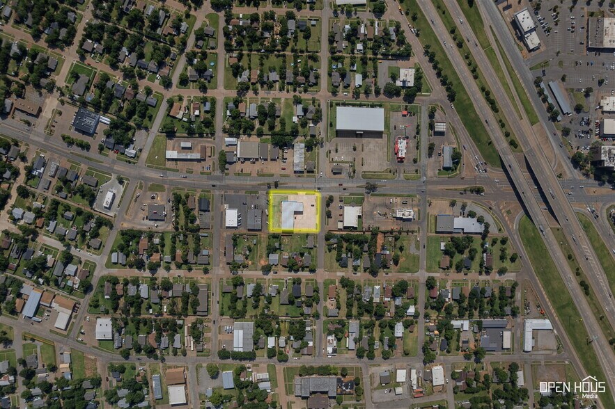 More Photos Of 2412 Kemp Blvd, Wichita Falls Light Manufacturing For Sale