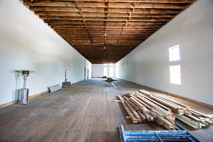 More Photos Of 222 E Main St, Walhalla General Retail For Sale