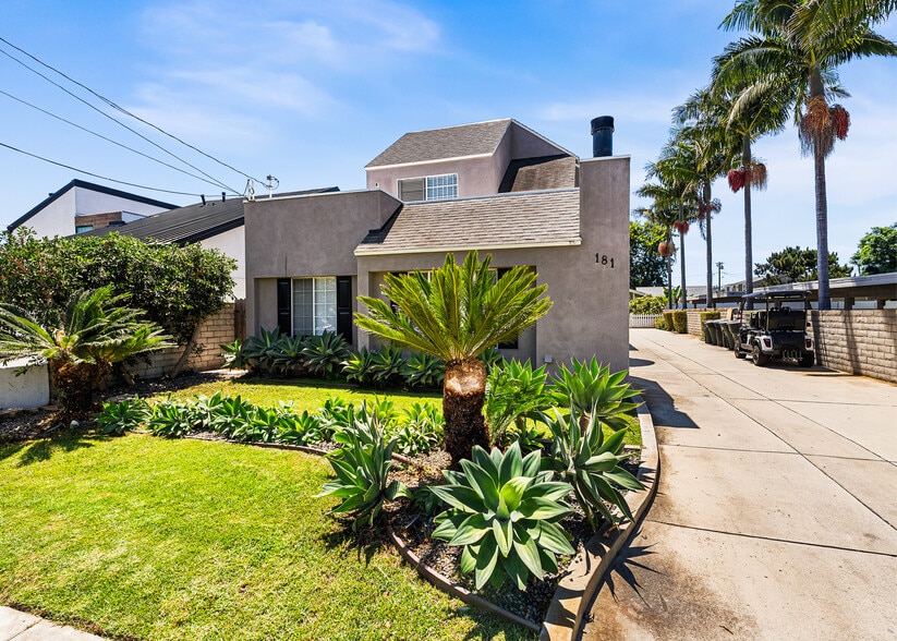 More Photos Of 181 Cecil Pl, Costa Mesa Multifamily For Sale